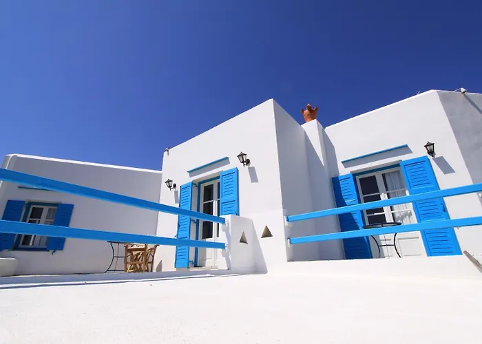 Smaragda & アパート *