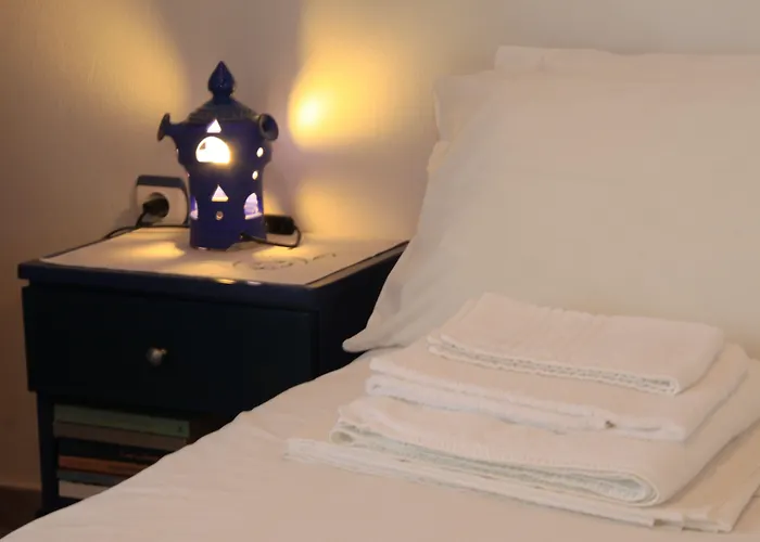 Smaragda & アパート *