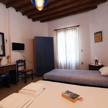 Apartman Smaragda & *