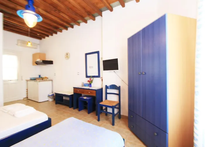 Smaragda & Apartament Platis Gialos (Sifnos)