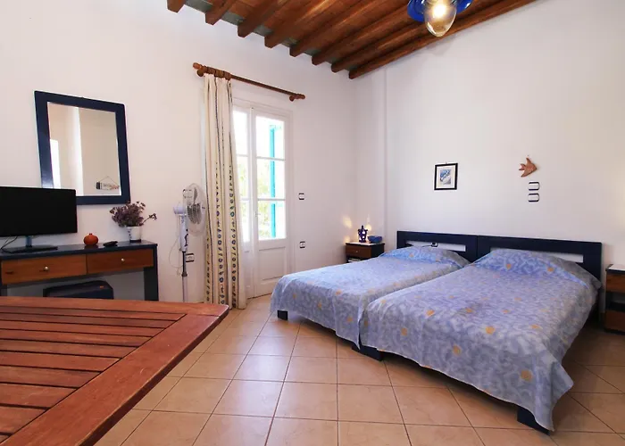 Apartament Smaragda & *