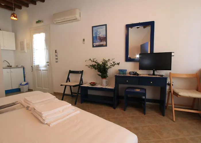 Apartament Smaragda & *